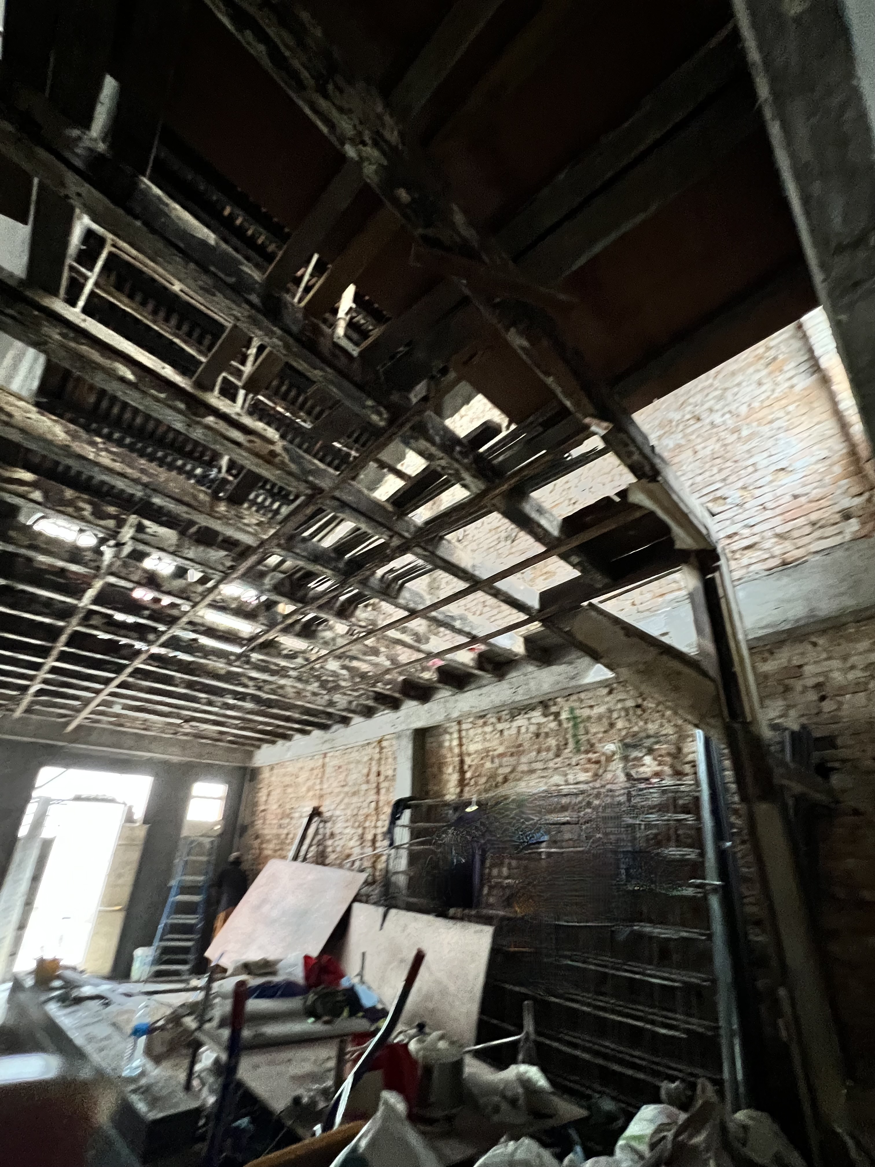 Roof & brickworks